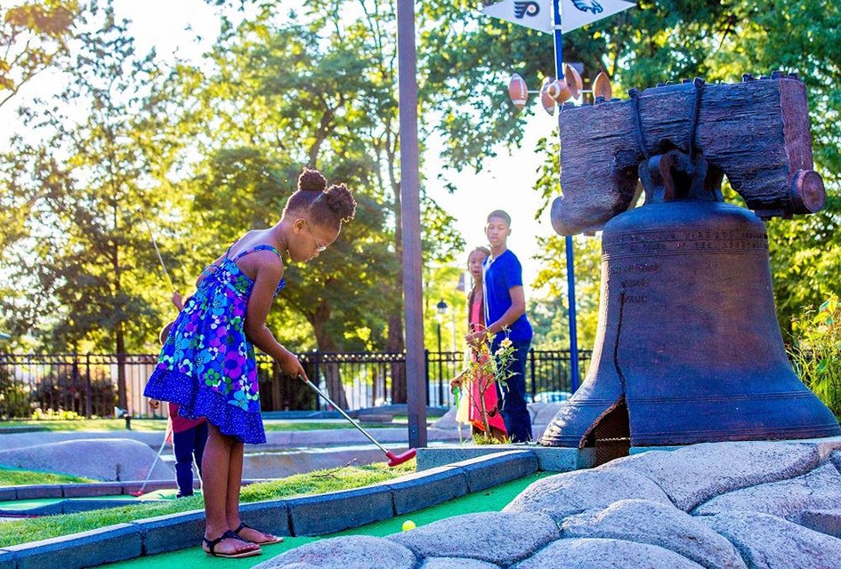  Franklin Square Features Center City's only miniature golf course. Photo courtesy of Historic Philadelphia
