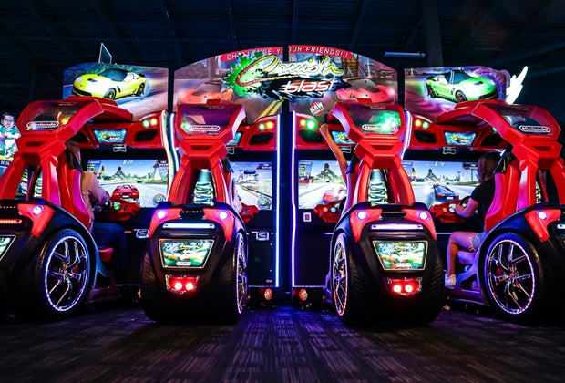Image of arcade games at Dave and Buster'd - Best Fun Restaurants for Kids' Birthdays