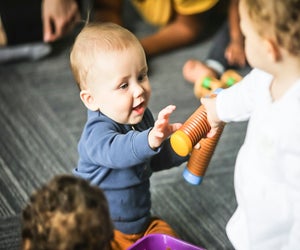 Busy Beats offers baby music classes in Houston. Photo courtesy of Busy Beats Music 