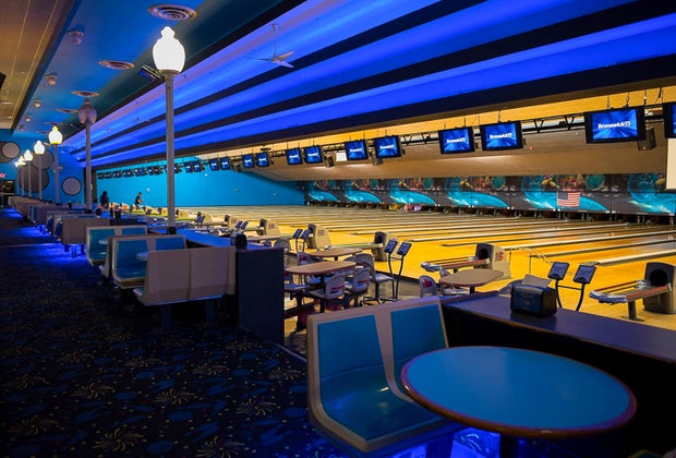 Bowling alleys in Houston: Funplex