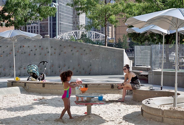 Pier 25 sandbox