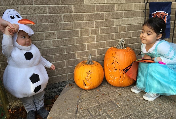 Pumpkin Carving Ideas and Stencils for Halloween: Olaf