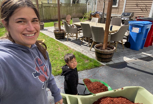 doing chores 25 Random Acts of Kindness Ideas for Kids