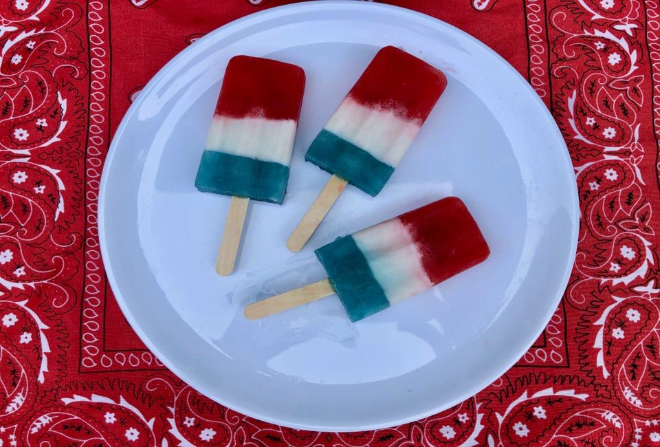 This patriotic pop is bursting with watermelon, coconut, and raspberry flavors. Photo by Mommy Poppins