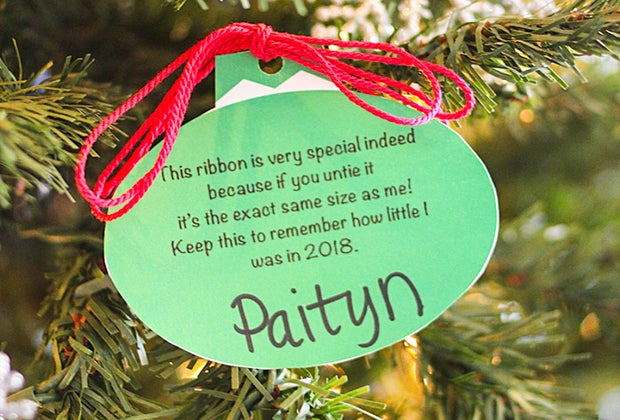 DIY Christmas Ornaments: Memory Ribbon Ornament