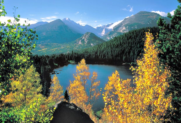 Stunning Rocky Mountain National Park views await about an hour and a half from Denver