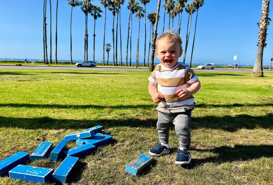 Play lawn games at the Hilton Santa Barbara while looking at the ocean and palm trees. Photo Courtesy of Gina Ragland
