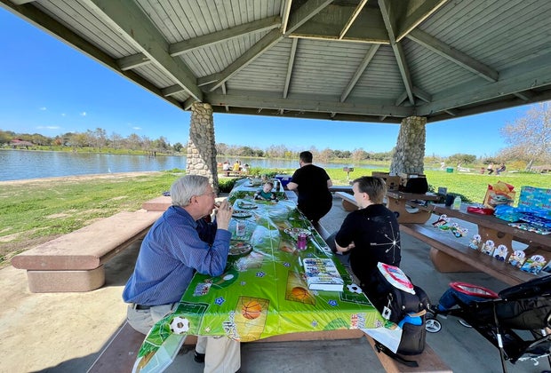kids' birthday parties in Los Angeles: Lake Balboa Park
