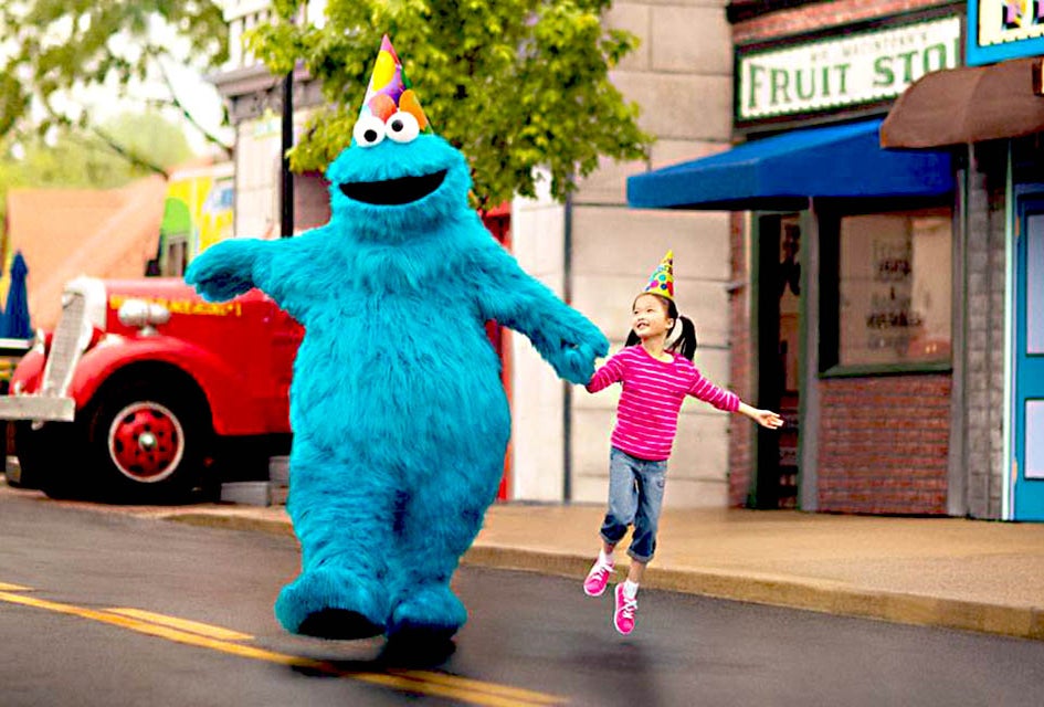 Book a birthday party at Sesame Place and celebrate with everyone’s favorite Sesame Street Friends!
