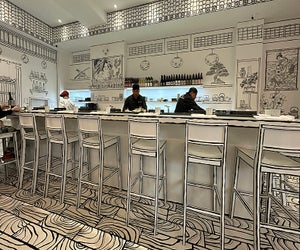 Shirokuro is NYC's first 2D dining destination. 