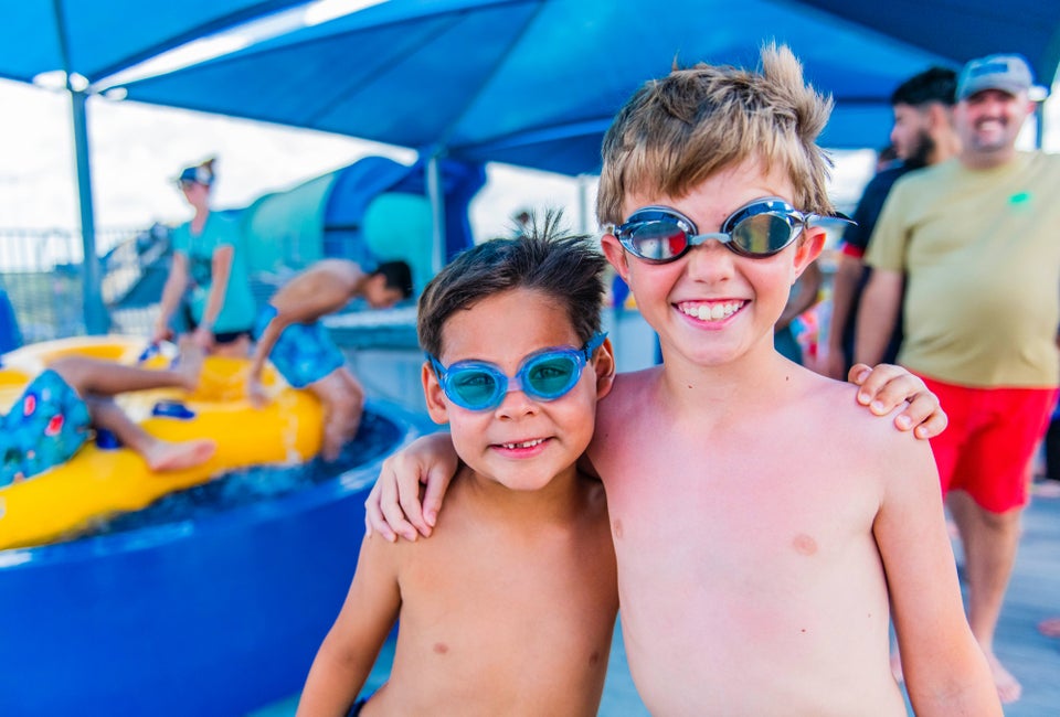 Mommy Poppins readers get 15% OFF waterpark tickets! Photo courtesy of Splashway Waterpark and Campground