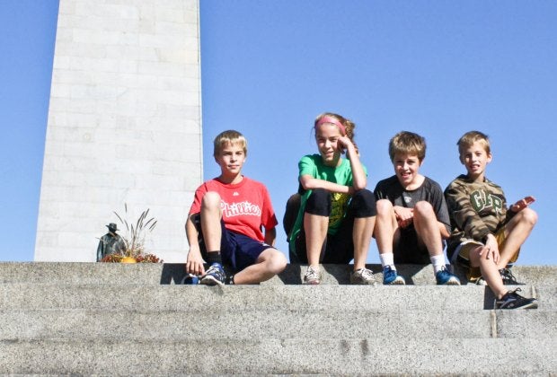 Visiting Bunker Hill Monument in Boston is a wonderful, free activity to do with kids! Bunker Hill photo courtesy of The Freedom Trail Facebook page