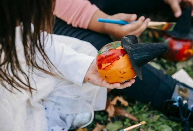 Keep sharp objects away from kids, while still getting gorgeous pumpkins, with these tips. Photo by Charles Parker via Canva.com