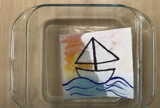 Blow your kids' minds with the magic of paper towel art. 