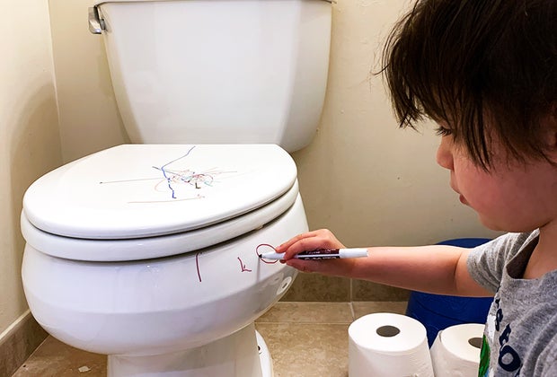 20 Low-Effort Ways to Entertain Toddlers When You’re Sick potty pictures