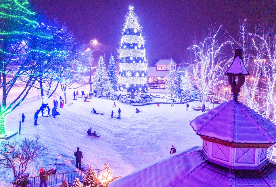 Leavenworth, WA transforms itself into a snow globe at Christmastime. Photo courtesy of the Leavenworth Chamber of Commerce 