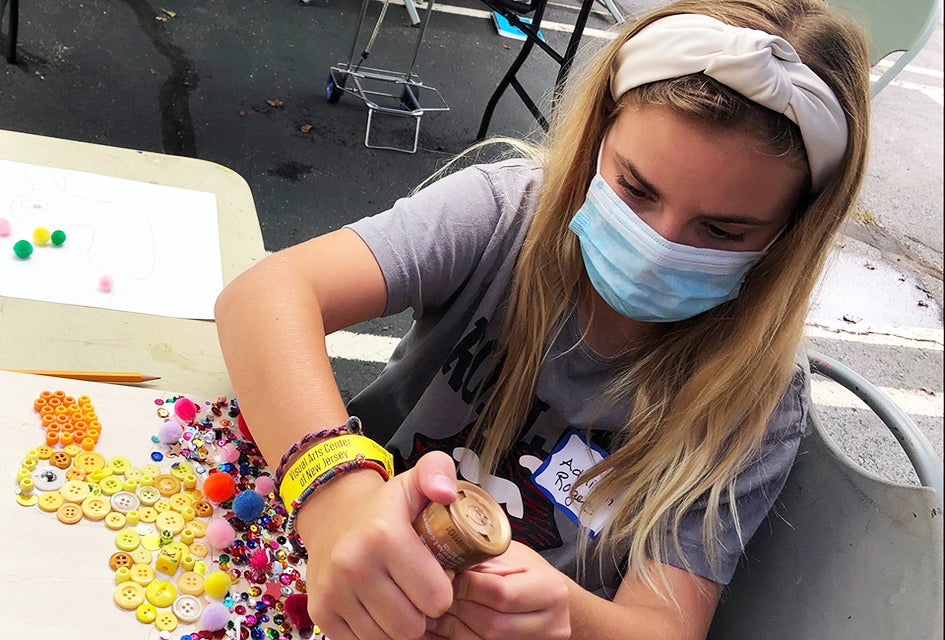 Enjoy outdoor art-making at the Visual Arts Center of New Jersey.